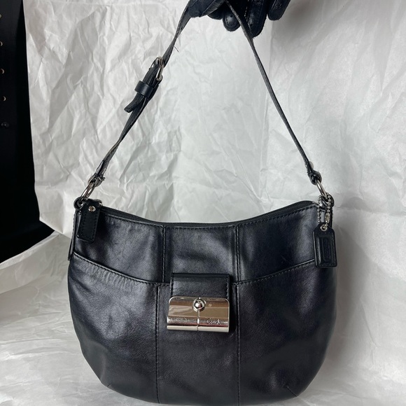 Preloved Vintage y2k Coach Mini Hobo Leather Shoulder Bag - Picture 1 of 16